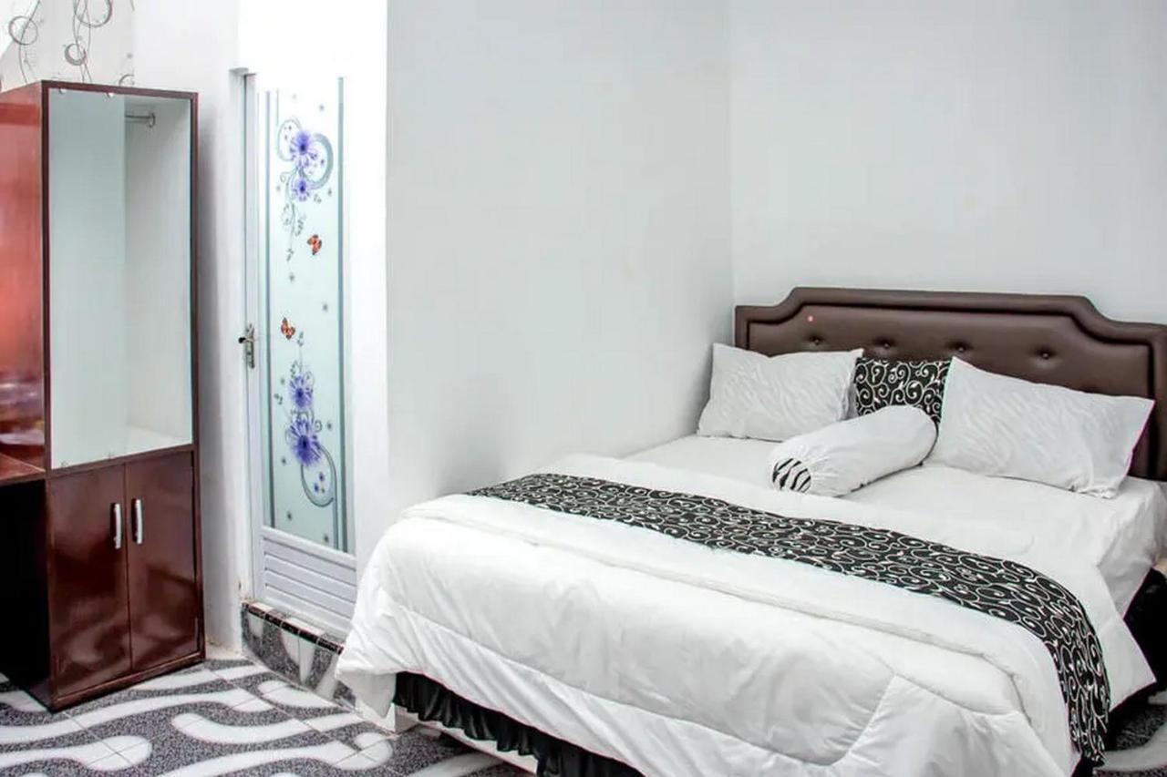 Samar Wulu Guest House Syariah Mitra Reddoorz Near Ketapang Ketapang  Eksteriør bilde